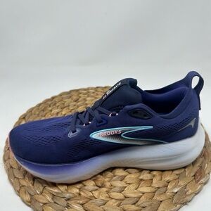Brooks Deep Blue Athletic Sneakers